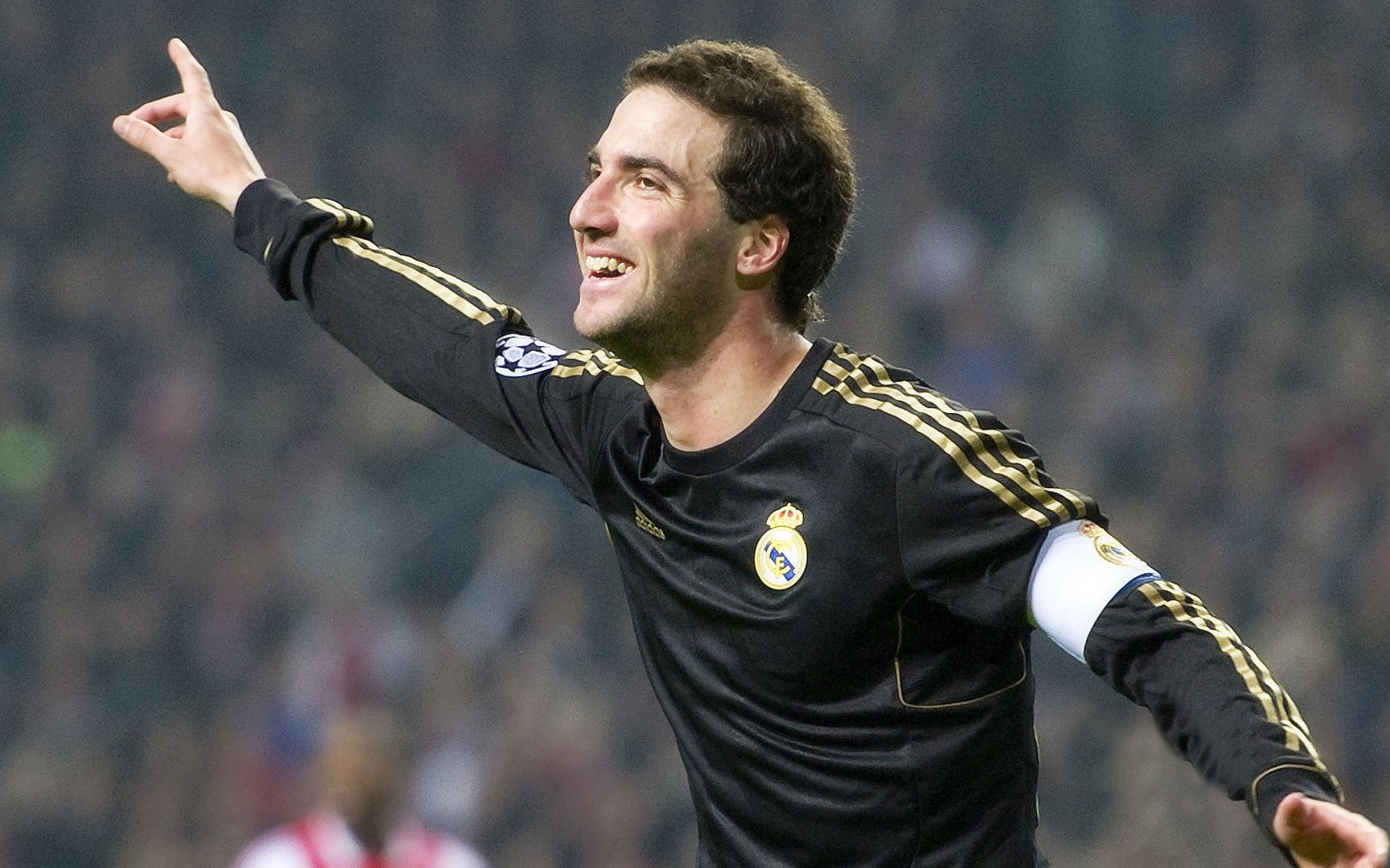 欧冠的“最强阵容”，历史上哪些组合光彩夺目？，欧冠最强球队排名